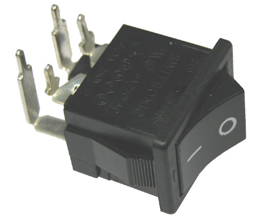 SWR-45 R (угловой в плату)